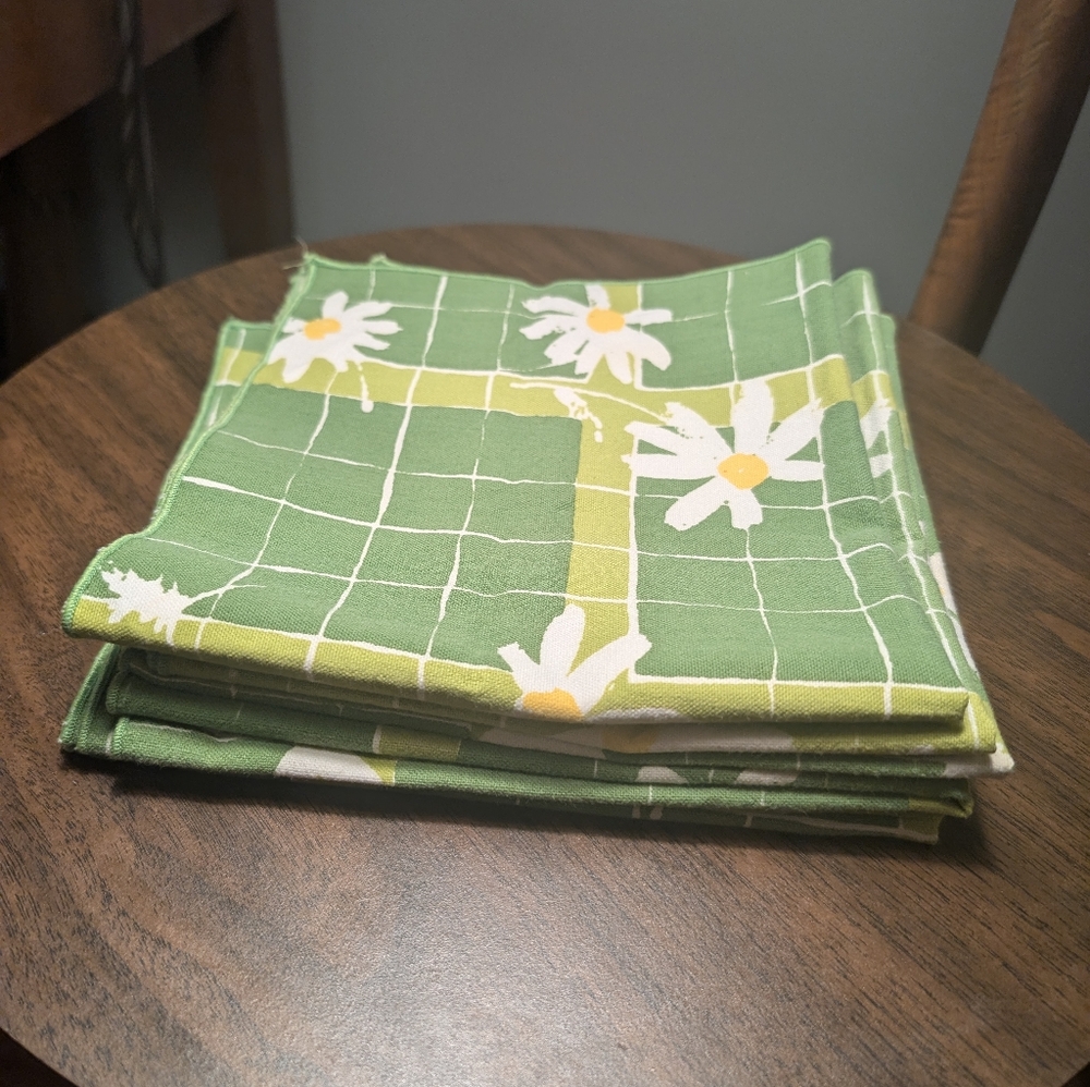 Vintage Cotton Daisy Print Napkins - Picture 3 of 4